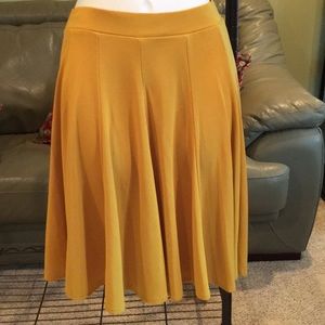 Yellow skirt elastic waistband